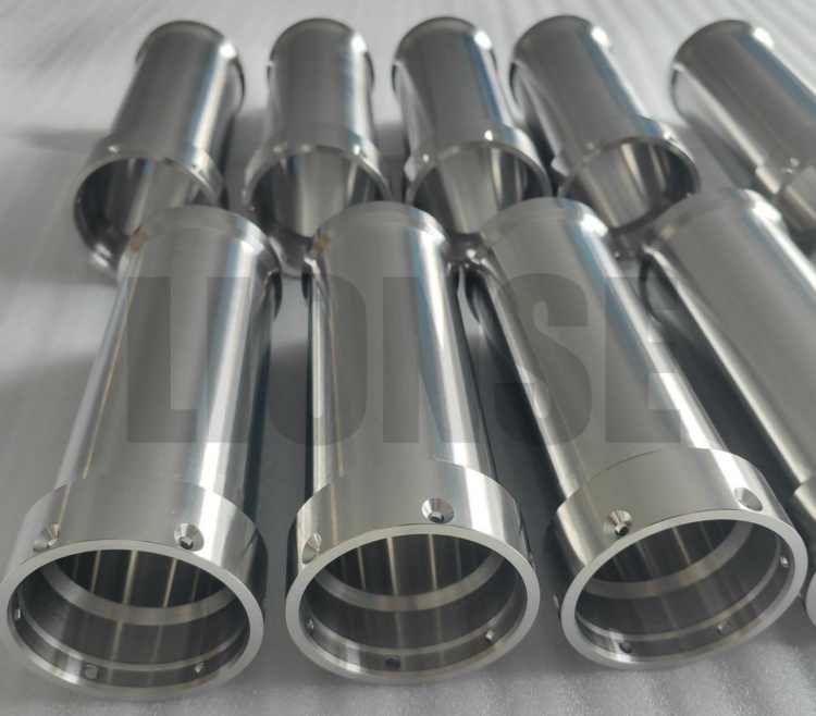 Varför är titan ett idealiskt material för fartygsteknik?