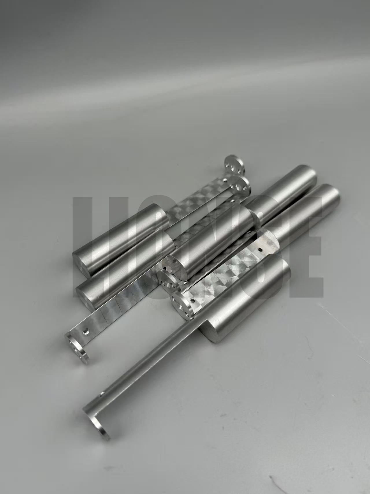 Kan aluminiumkontakter lösa problemet med oöverensstämmande termiska expansionskoefficienter?